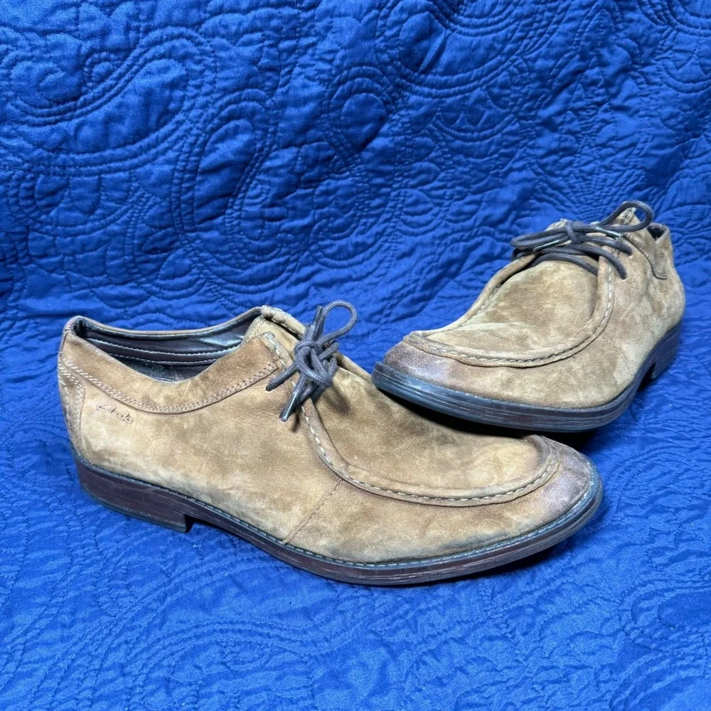 Clarks collection suede